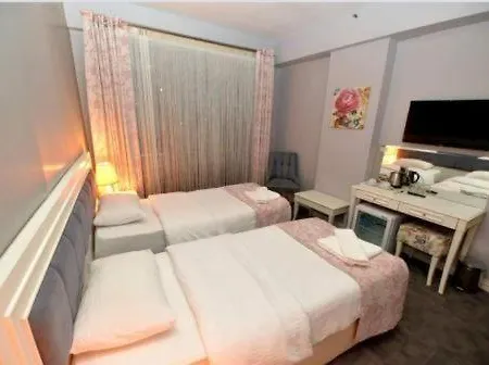 Hotel Markasi 3*
